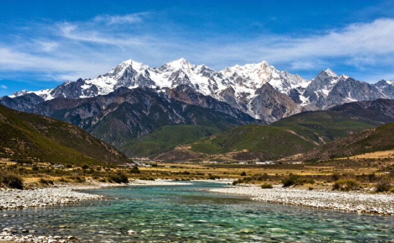 Jade Dragon Snow Mountain: Lijiang’s Glacier Peak