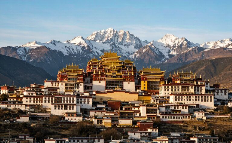 Songzanlin Monastery Shangri-La: Yunnan’s Potala