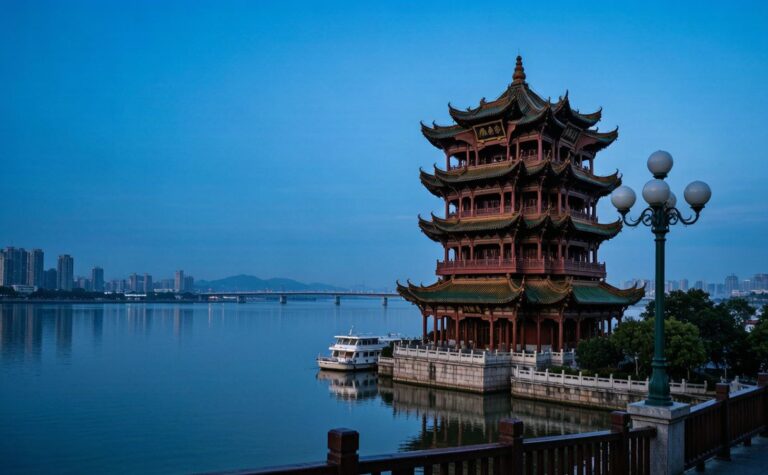 Yellow Crane Tower Wuhan: Iconic Riverside Pagoda