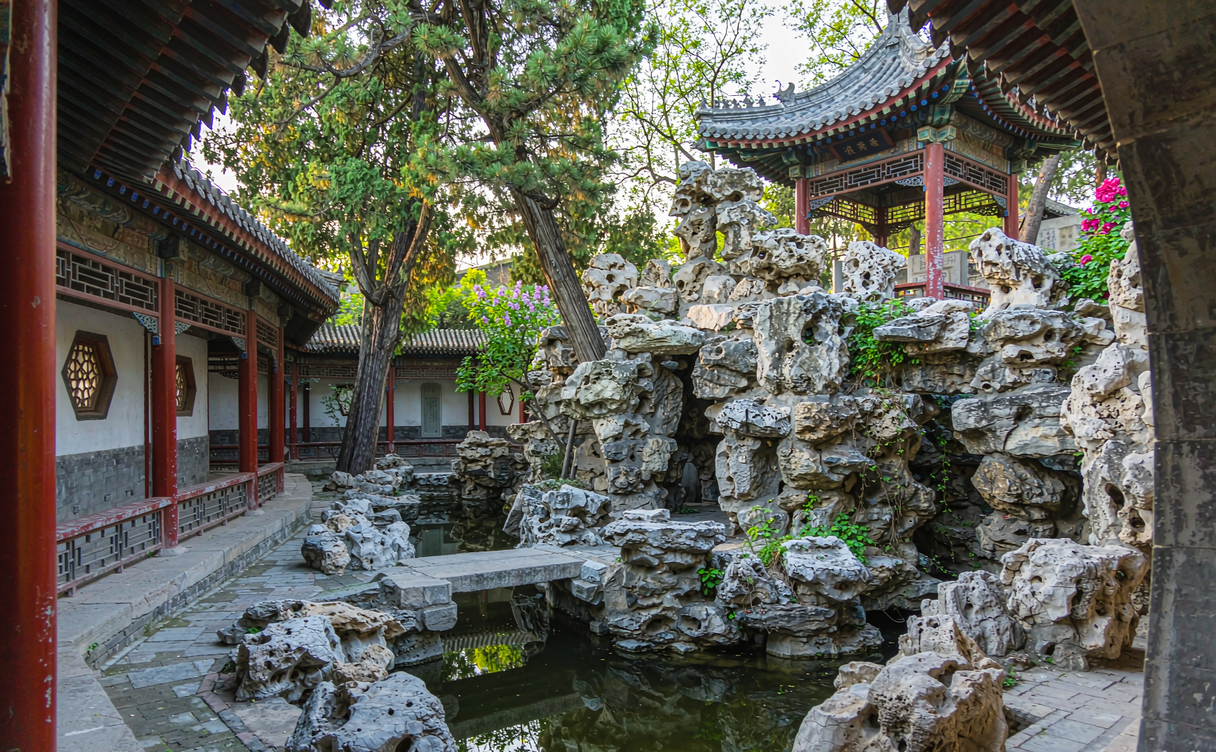 Zhili Governor's Office stone gate and courtyards in Baoding