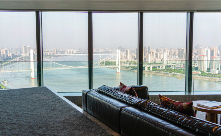 Best Hotels in Wuhan: River Junctions and Lakeside Stays