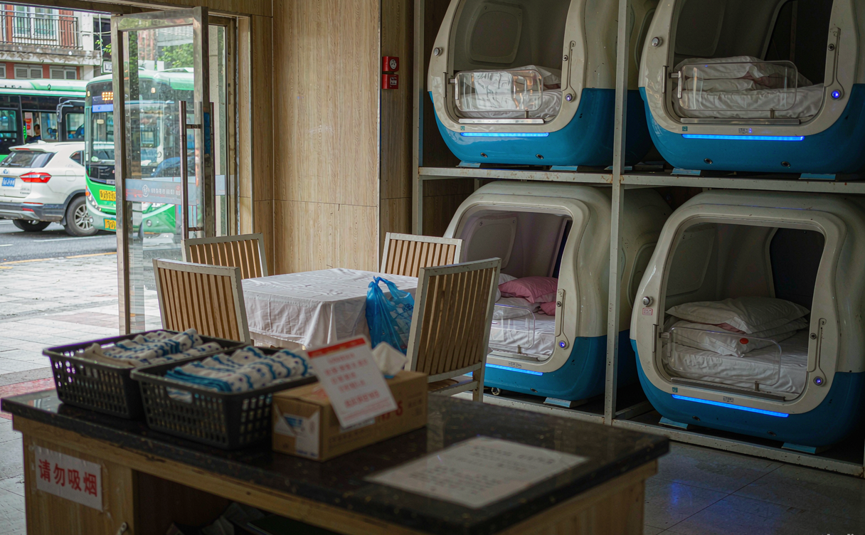 modern capsule hotel sleep pods China