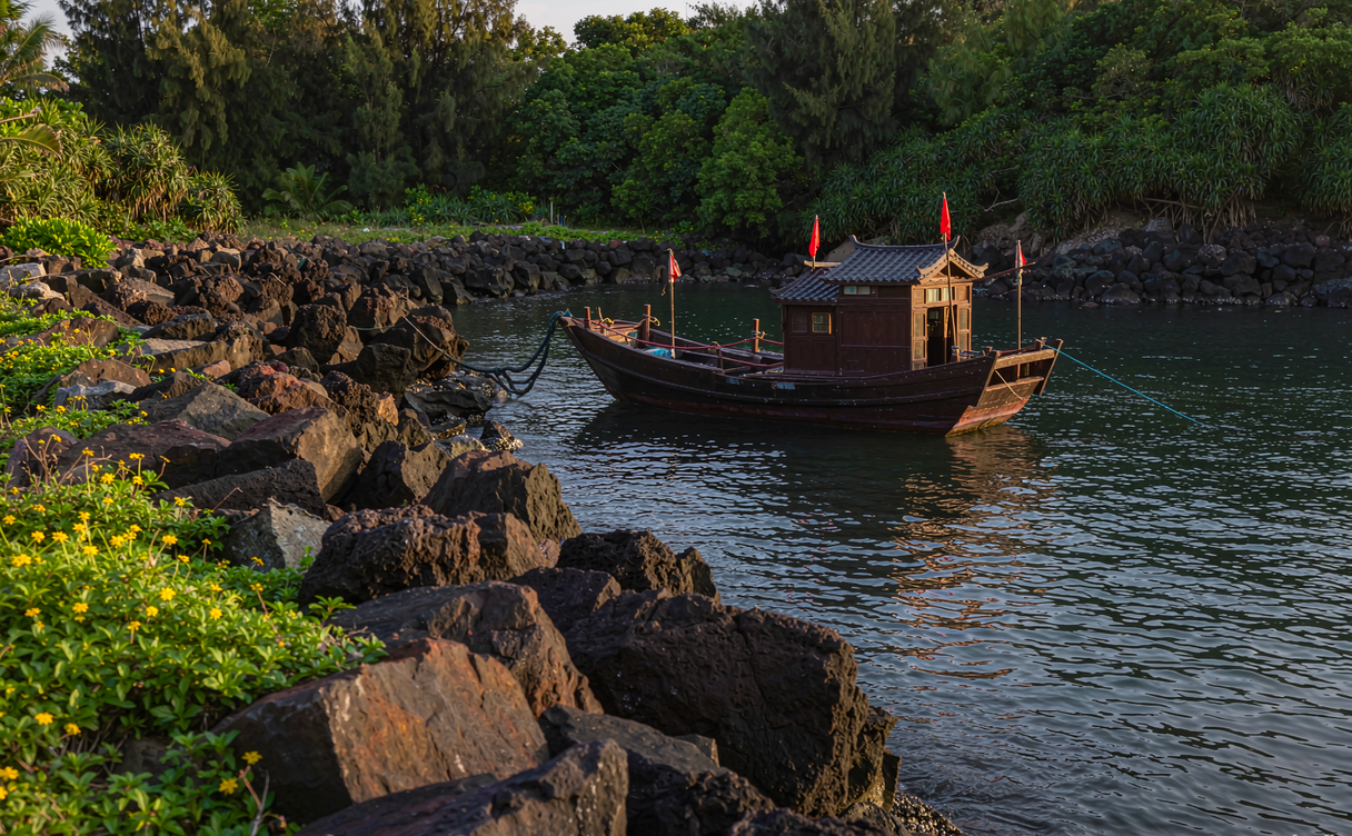 Danzhou volcanic basalt cliffs along the coast