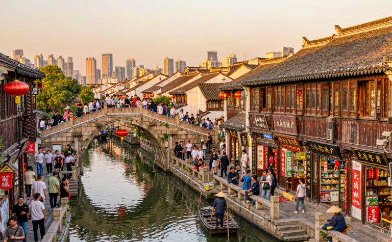 Qibao Old Town Guide: Shanghai’s Nearest Ancient Water Town