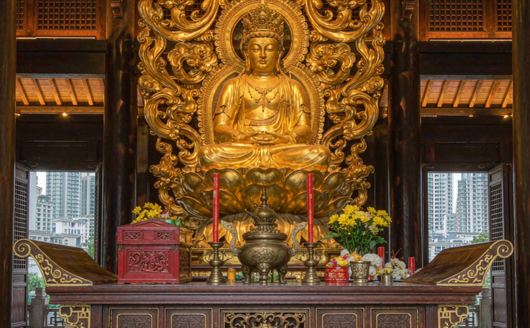 Jade Buddha Temple Shanghai Guide: Serenity Among Skyscrapers
