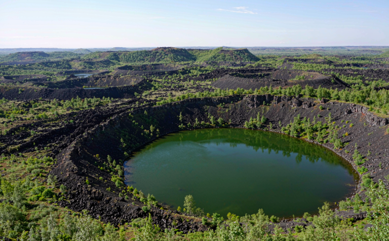 Wudalianchi Volcano Guide: Lava Fields and Mineral Springs in Heilongjiang