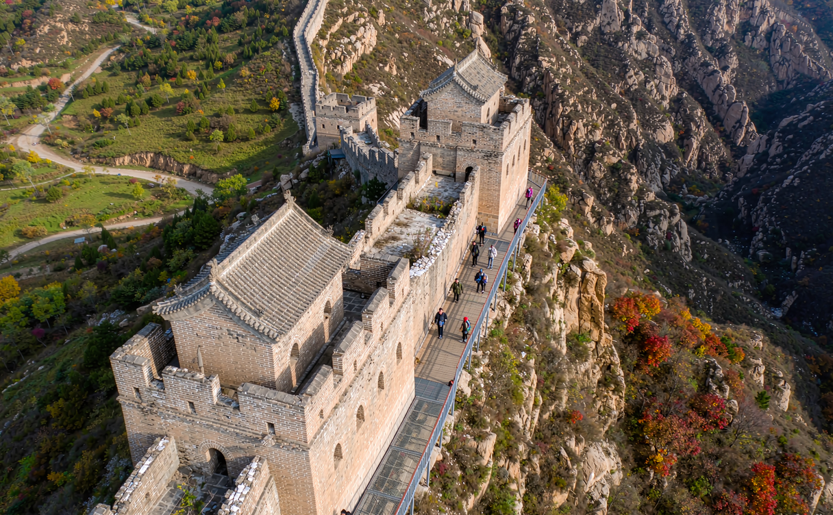 yanmenguan-great-wall-pass-guide - restored Yanmenguan gate tower on the Shanxi saddle