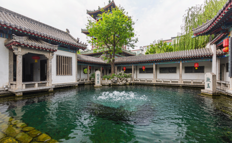 Baotu Spring Guide: Jinan’s Numbered First Spring of the City