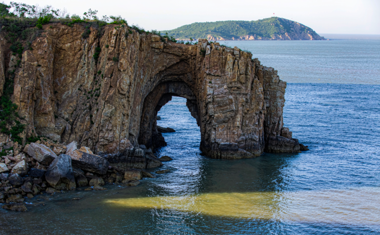 Changdao Islands Guide: Bohai’s Yellow-Blue Sea Line and Sea Caves