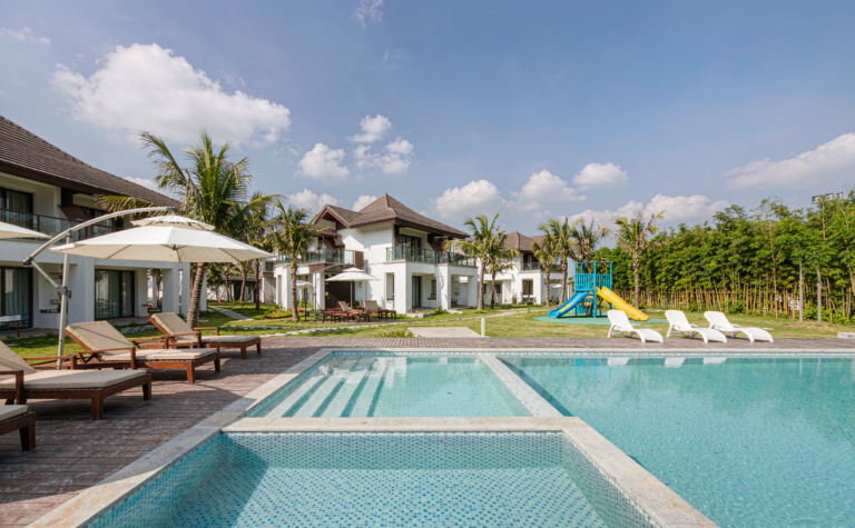 China Family-Friendly Resorts: Best Stays for Kids and Parents