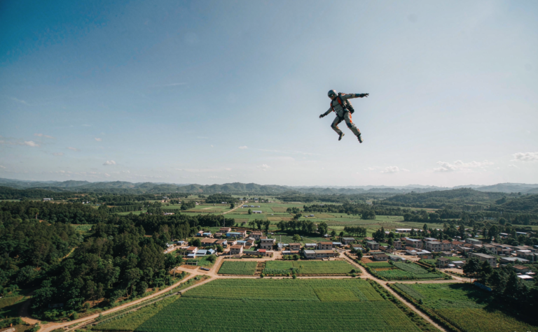 Skydiving in China: Best Drop Zones for Adrenaline Seekers