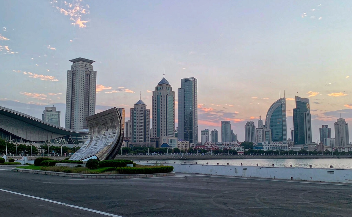 Dalian Xinghai Square vast plaza overlooking Xinghai Bay