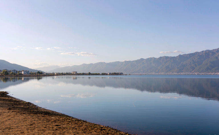 Erhai Lake Guide: Yunnan’s Highland Mirror by Dali, China