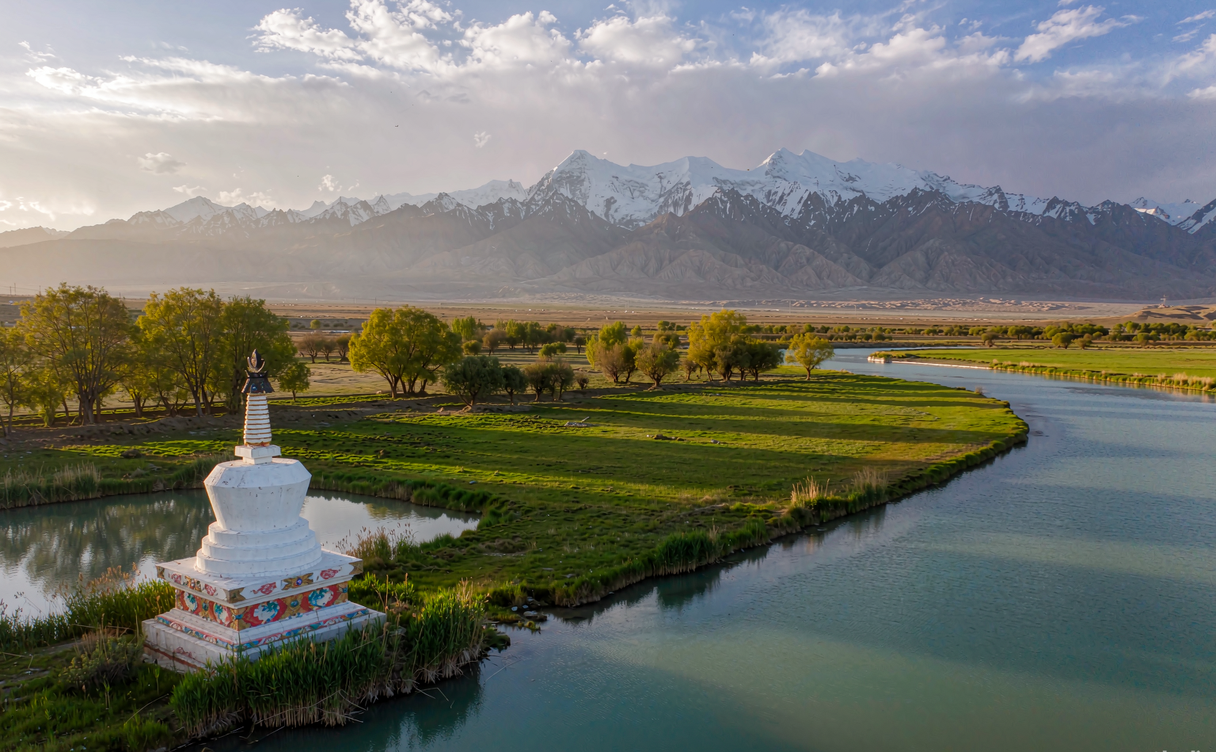 Golog Qinghai Tibetan plateau grassland