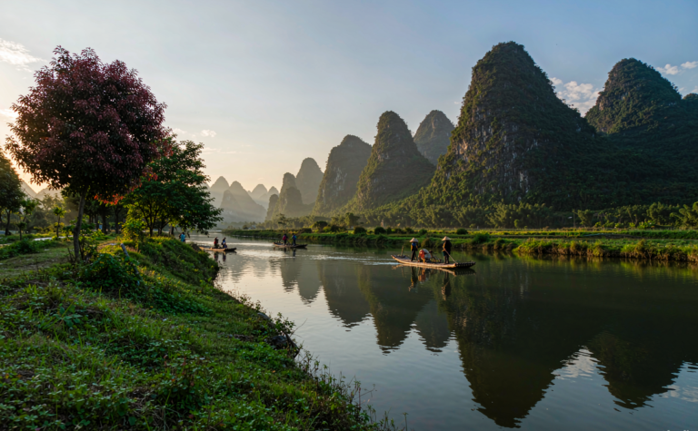 Guangxi Travel Guide: A 7-Day Itinerary from Guilin to the Coast