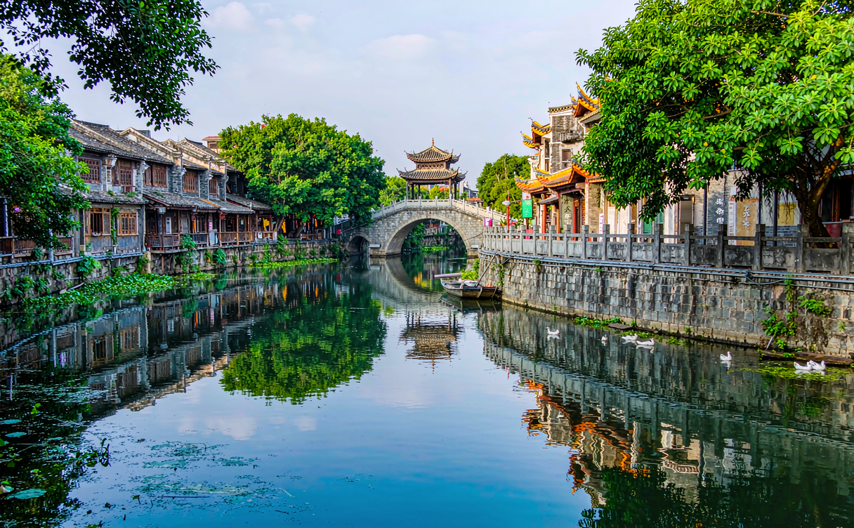 Xishan mountain temples and forest above Guiping Guangxi