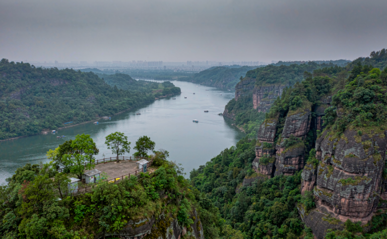 Hegang Travel Guide: Riverside Coal City and the Longjiang Three Gorges