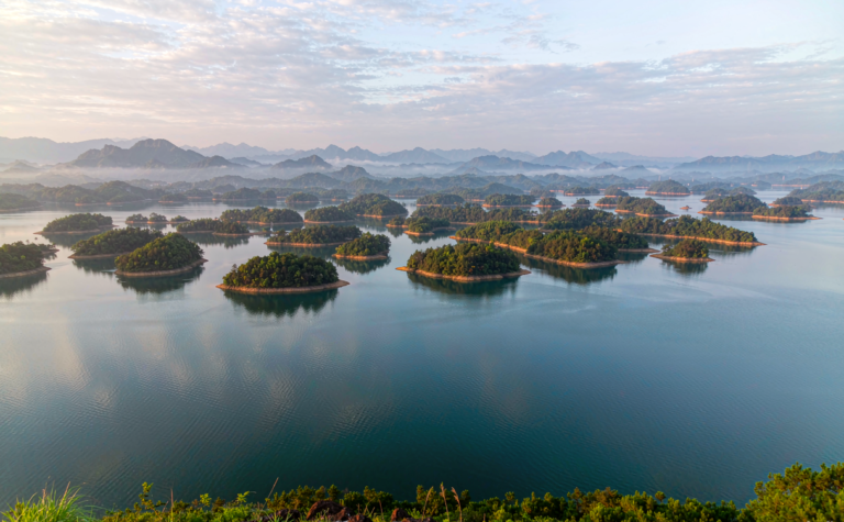 Jiande Travel Guide: Qiandao Lake’s Wild Western Shore, Zhejiang