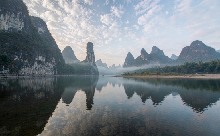 Li River Guide: Guilin’s Legendary Karst River Cruise, China