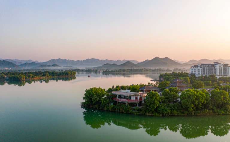 Liyang Travel Guide: Jiangsu’s Tianmu Lake Leisure Escape