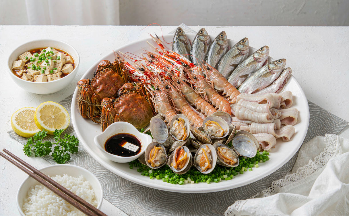 Clams on Nantong Rudong mudflats