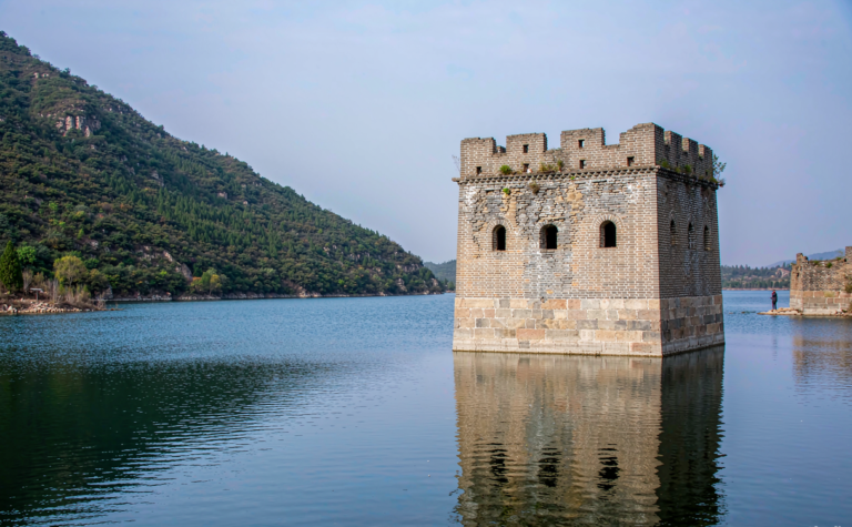 Panjiakou Guide: The Underwater Great Wall Drowned by a Reservoir