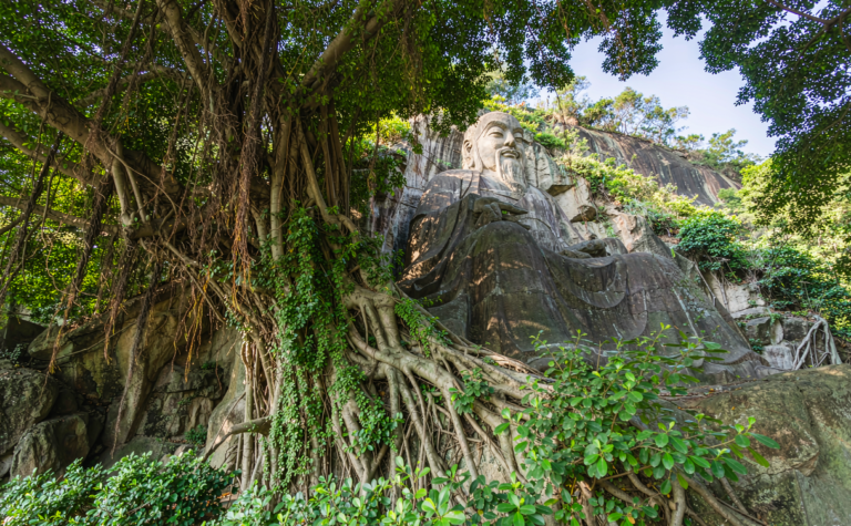 Qingyuan Mountain Guide: Quanzhou’s Cliff Taoist Sanctuary