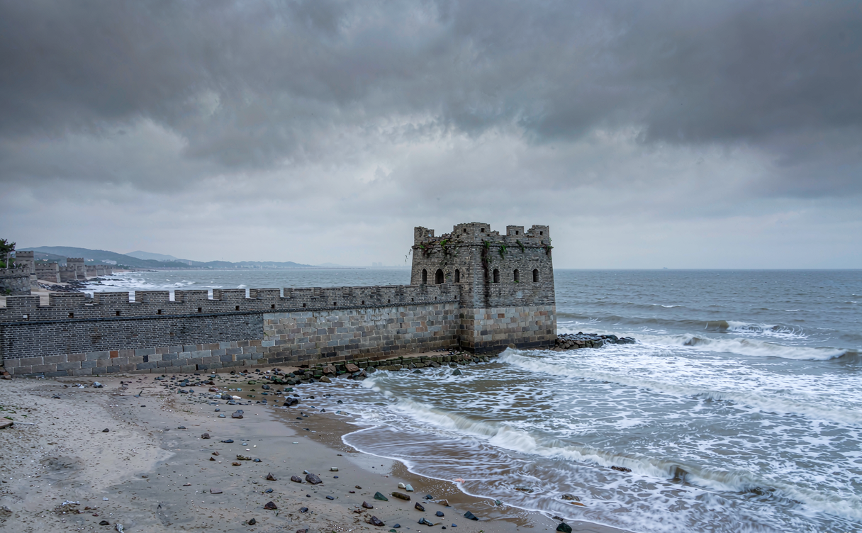Shanhaiguan Old Dragon Head sea wall