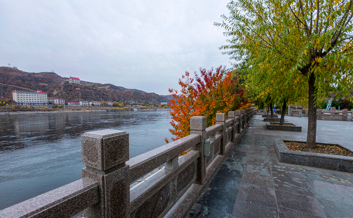 Tumen River bridge looking toward the North Korean border at dusk