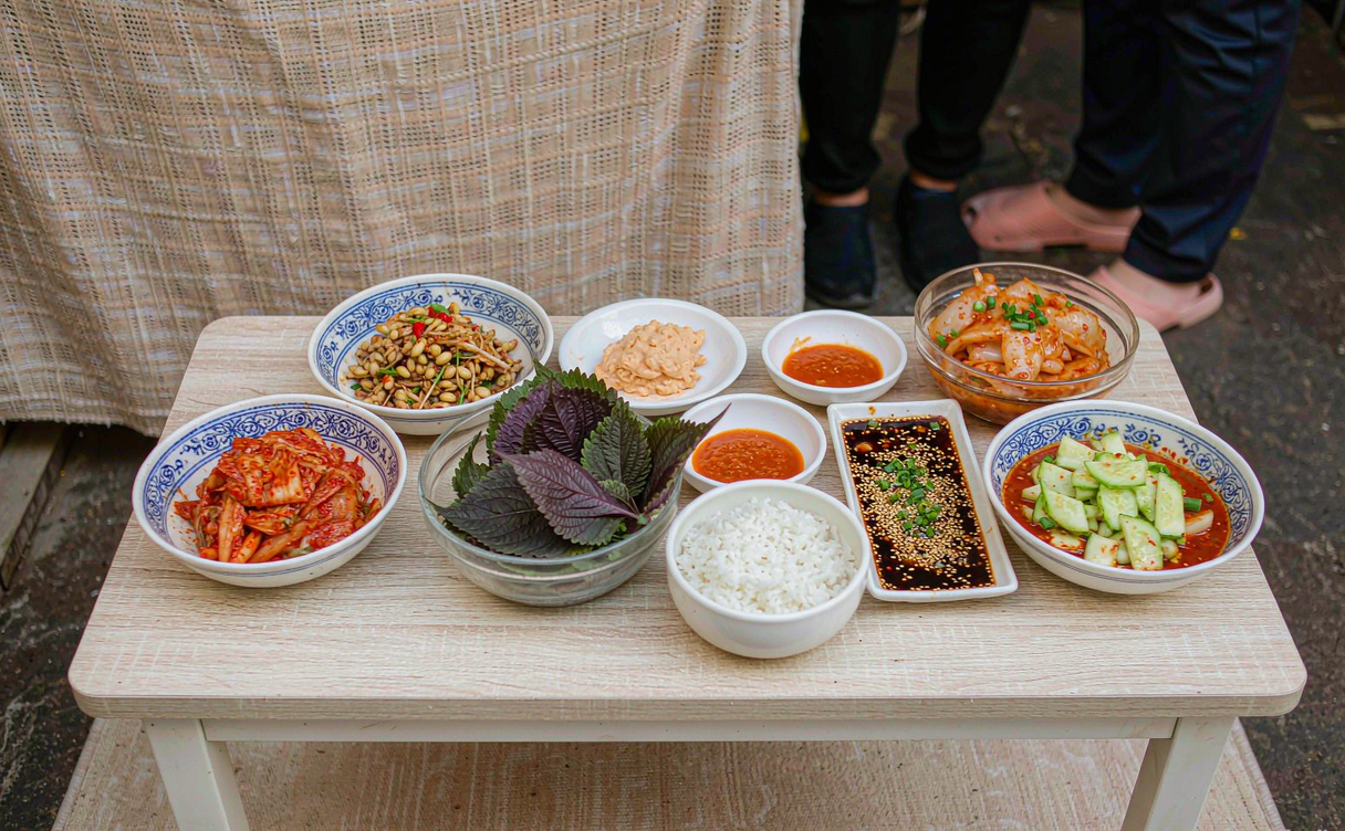 Korean barbecue table in Weihai Hanlefang
