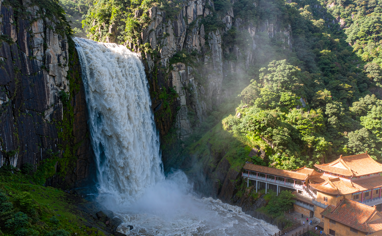 Qianzhangyan waterfall cascading beside Xuedou Temple monastery on Xuedou Mountain in Ningbo