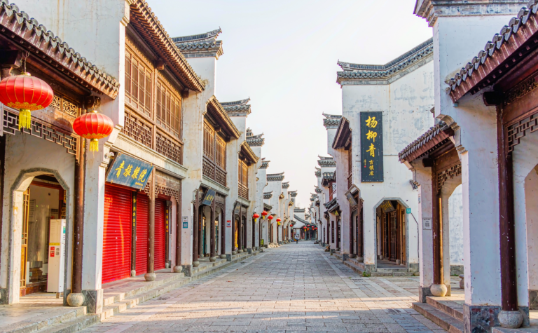 Yangliuqing Ancient Town: Tianjin’s New-Year Woodblock Art Village
