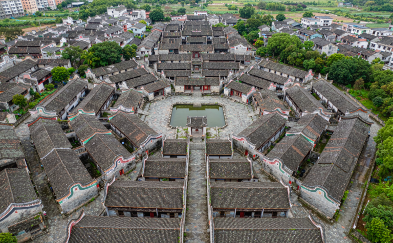 Zhuge Bagua Village: Eight-Trigram Layout in Zhejiang