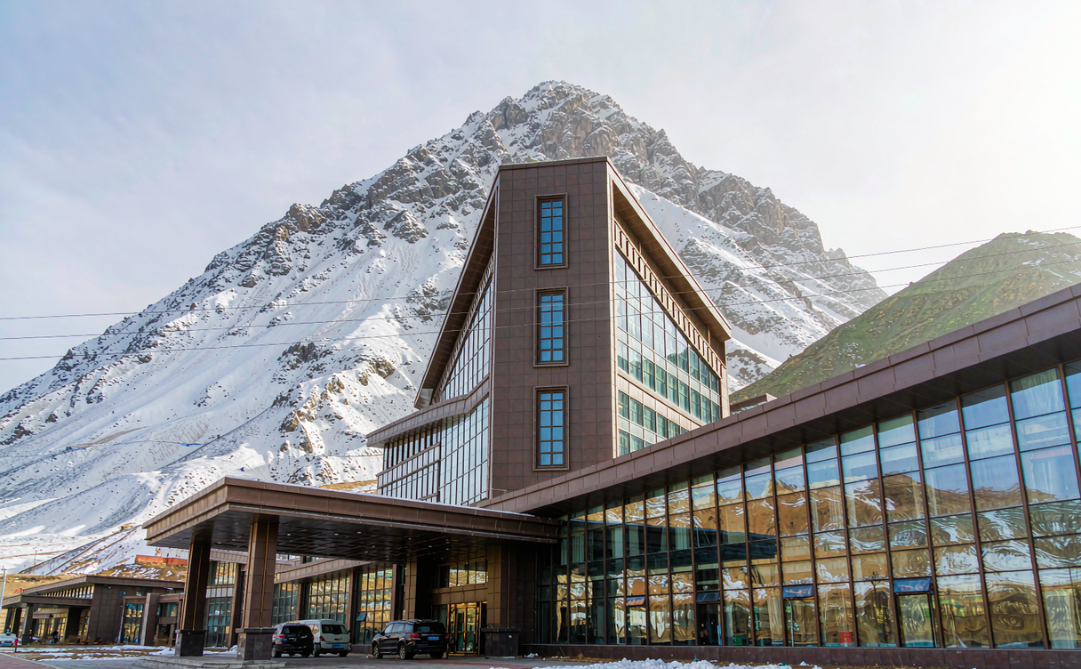 Urumqi hotel city view Tianshan mountains Xinjiang China