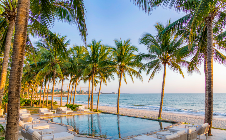 Best Resorts in Sanya, Hainan, China