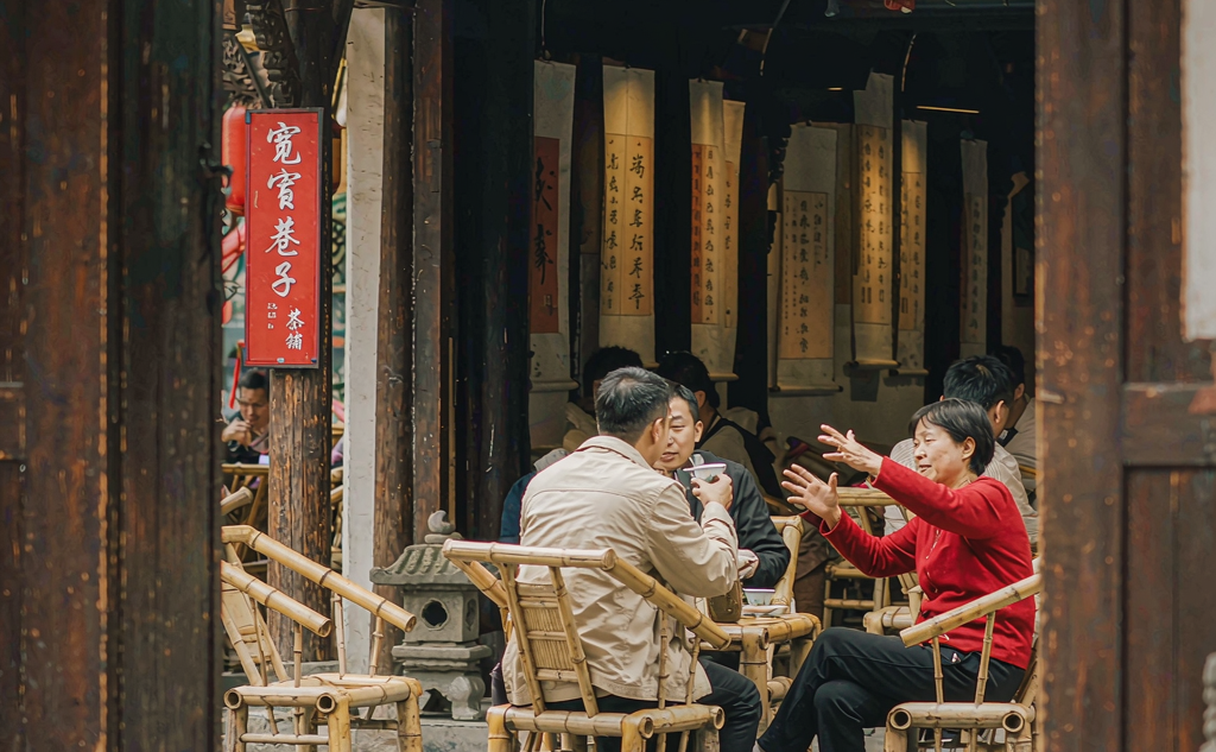 Kuanzhai Alley Chengdu courtyard lane at sunset