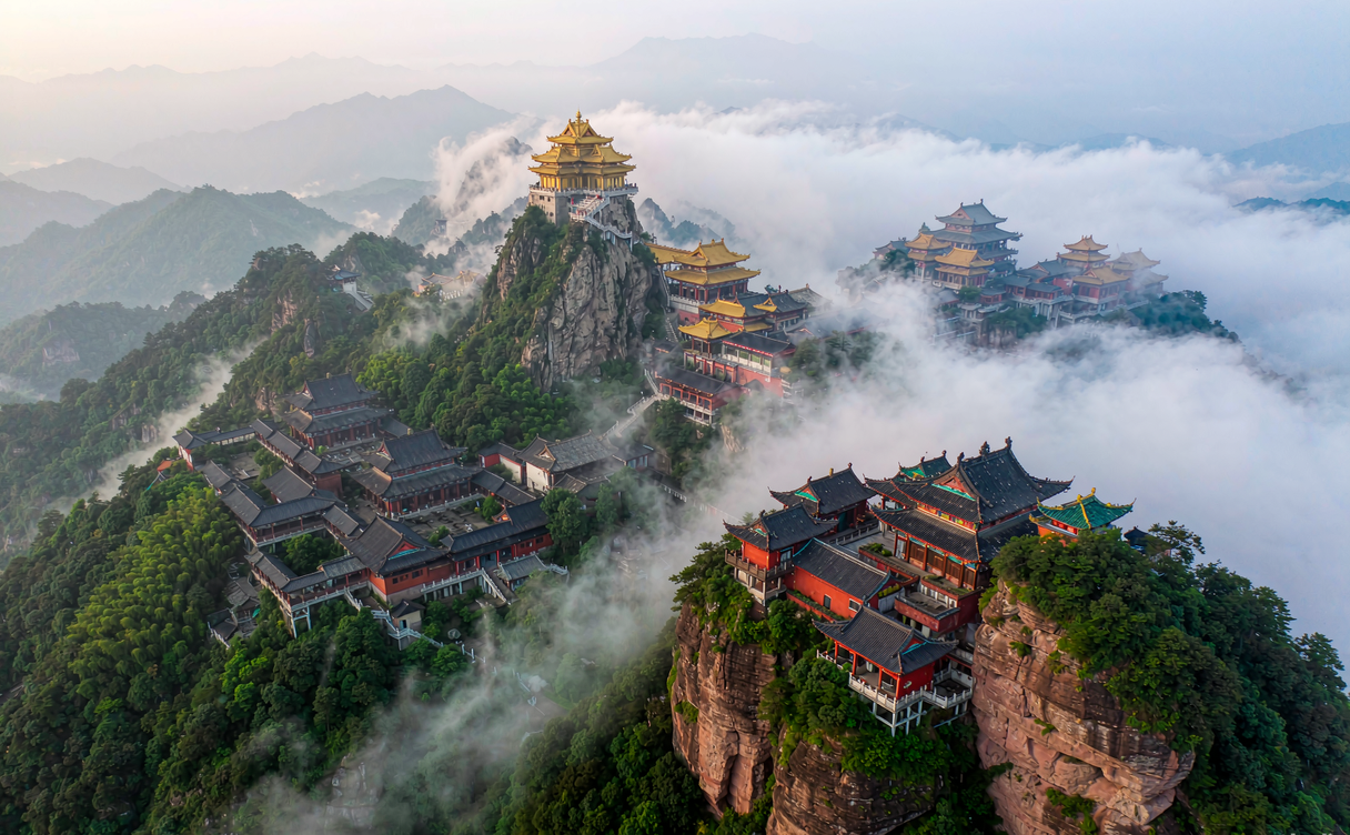 Taoist mountain temples China