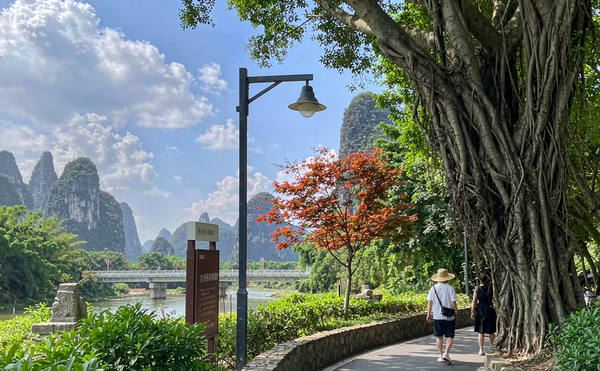 Evening view of Elephant Trunk Hill from the Li River embankment