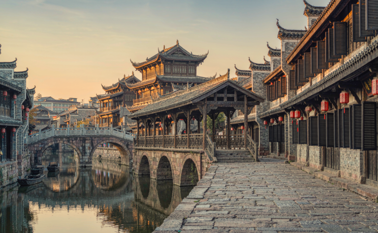 Huanglongxi Ancient Town Guide: Chengdu’s Qing-Era River Township