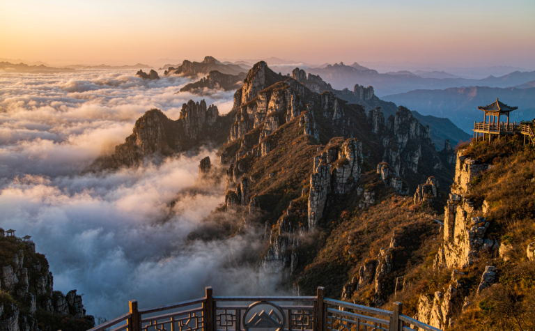 Lingchuan Travel Guide: Shanxi’s Wangmangling Ridge