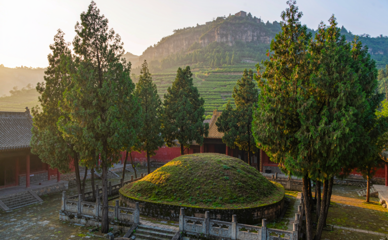 Mianxian Travel Guide: Zhuge Liang’s Tomb and Dingjun Mountain in Shaanxi