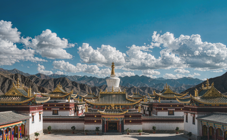Qutan Temple Guide: Qinghai’s Forbidden City of the Plateau