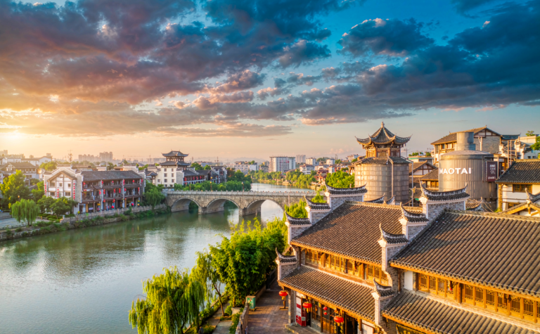 Renhuai Travel Guide: Guizhou’s Maotai Liquor Town