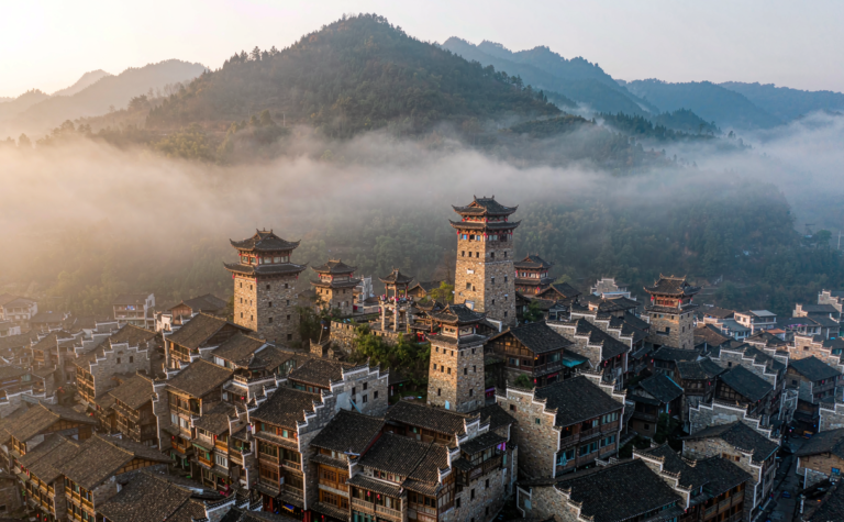 Taiping Qiang Village Guide: Fortified Tower Houses of the Qiang People