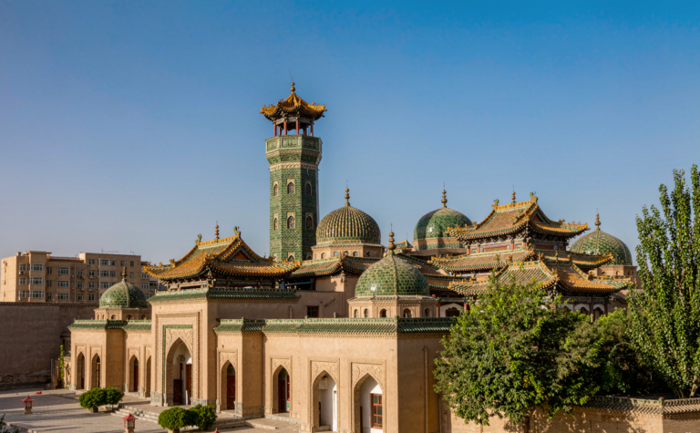 Dongguan Mosque Guide: Xining’s Hui Landmark
